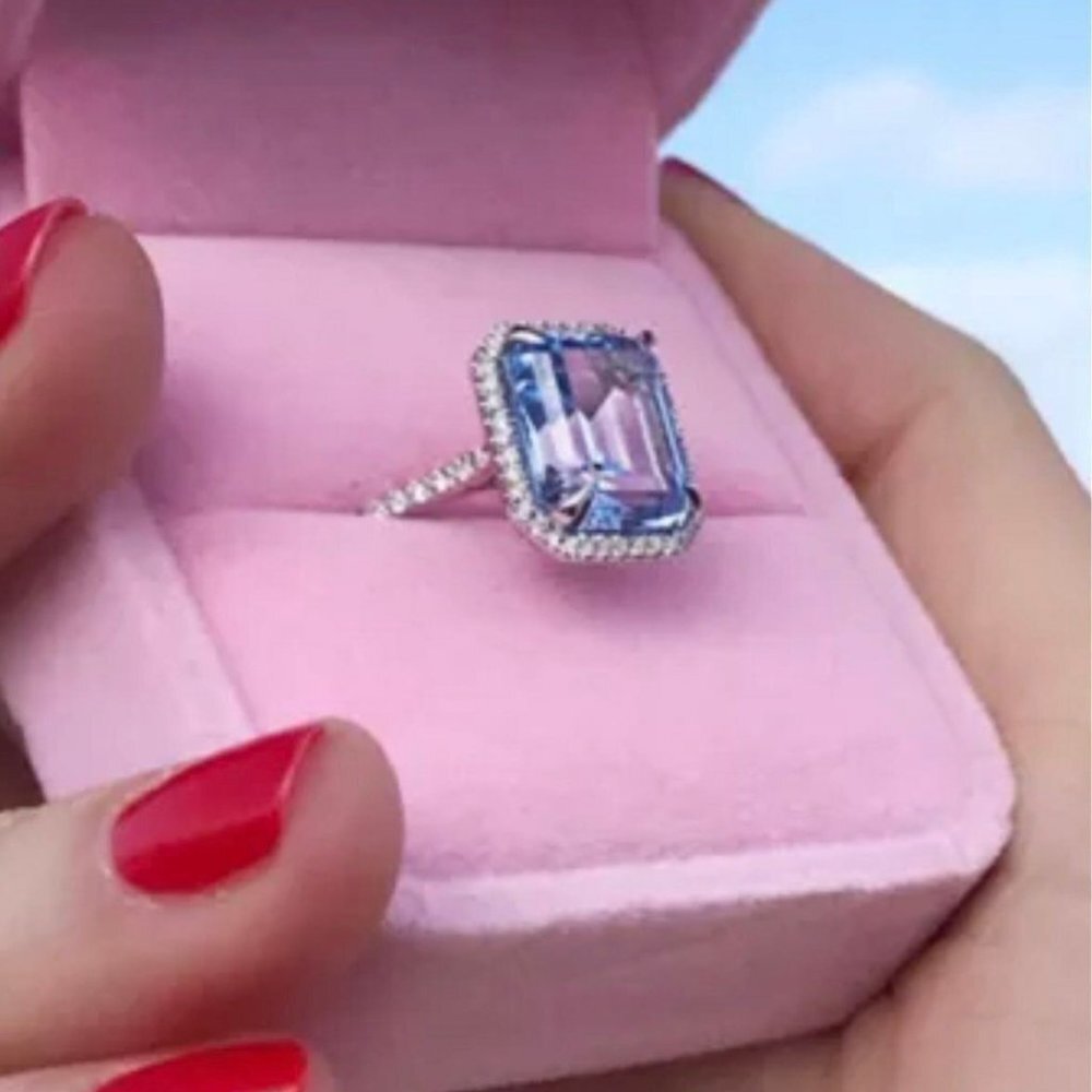 BLUE SQUARE DIAMOND BRIDAL RING - Picture 2 of 10